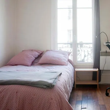 Bright Apartment In The Heart Of Paris Paris