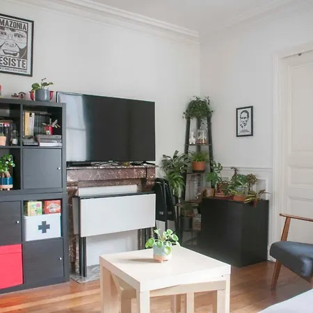 Bright Apartment In The Heart Of Paris Paris